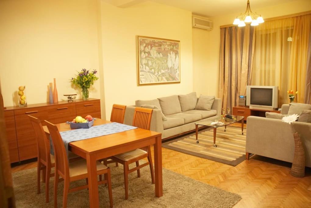 Alegra Apartment In Sofia Downtown Dış mekan fotoğraf